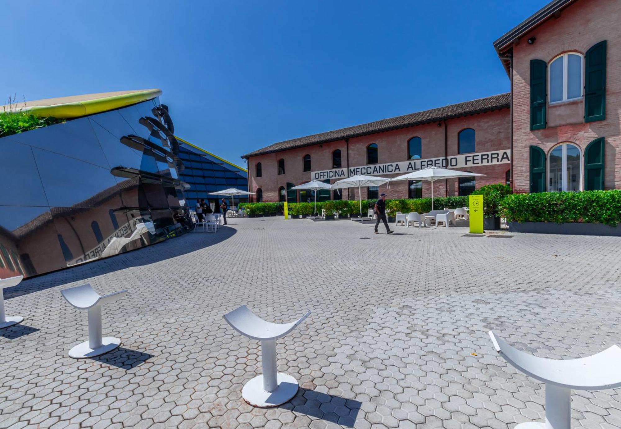 Apartamento Enzo Ferrari Museum -wifi, Train Station And Parking