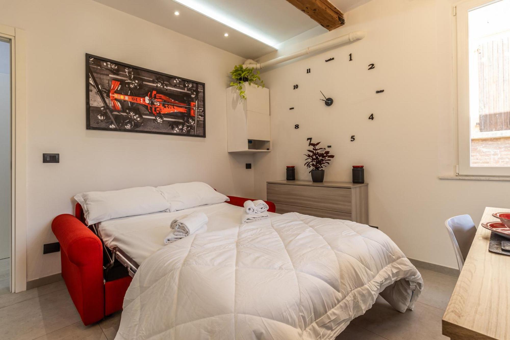 Apartamento Enzo Ferrari Museum -wifi, Train Station And Parking *