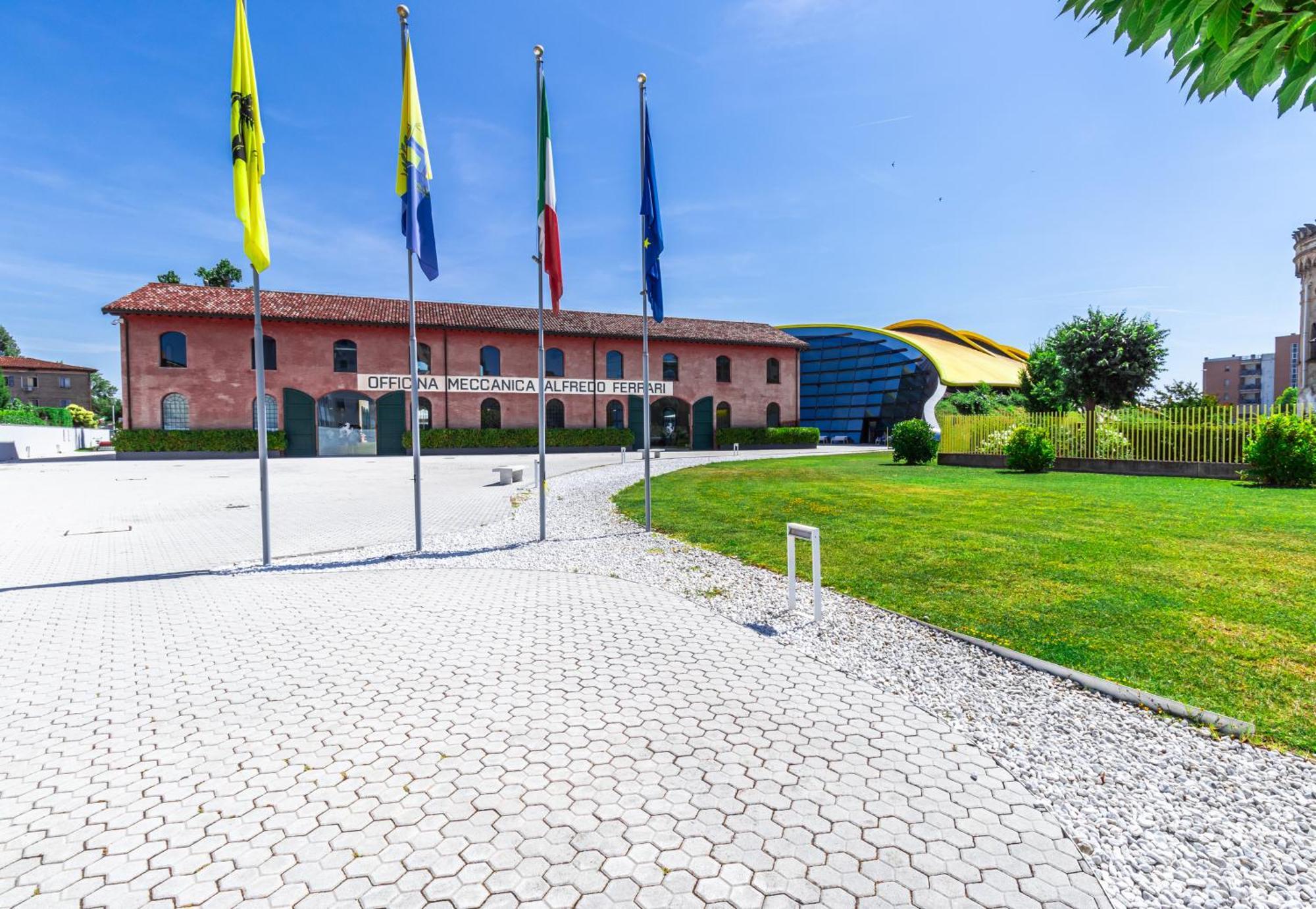 Apartment Enzo Ferrari Museum -wifi, Train Station And Parking *