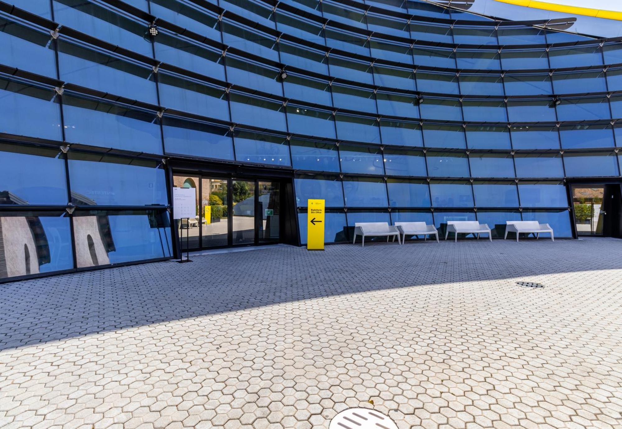 Apartment Enzo Ferrari Museum -wifi, Train Station And Parking *
